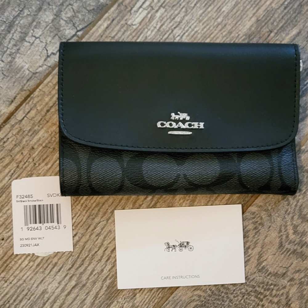 COACH Signature Envelope Wallet F32485 Smoke Black Medium NWT - Picture 5 of 11